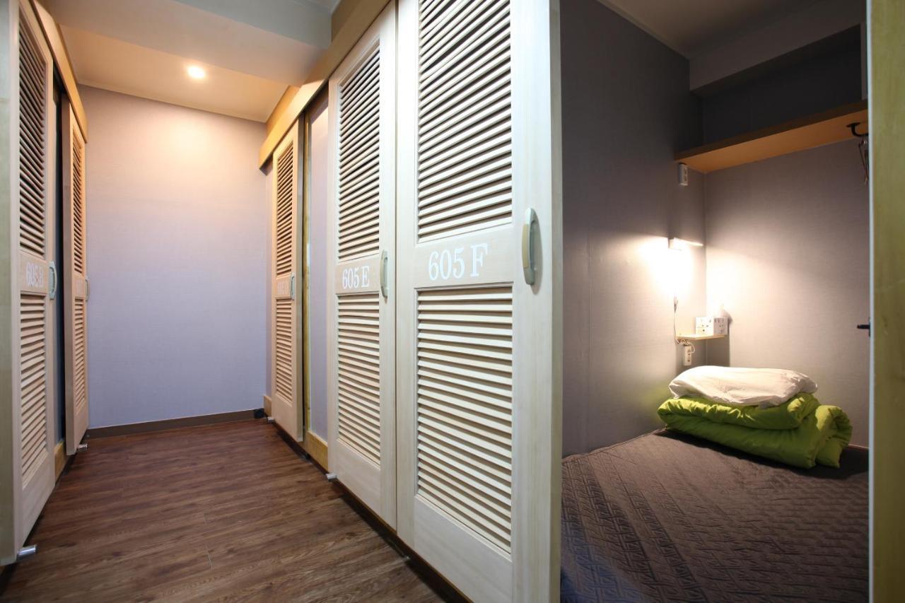 בוסאן Sky Island Guesthouse מראה חיצוני תמונה